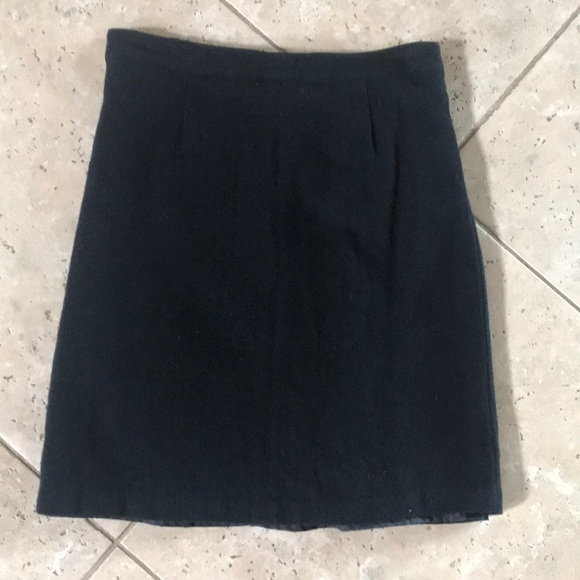 5/$15 Old Navy Black Skirt-low waisted Size 1 - Picture 7 of 11